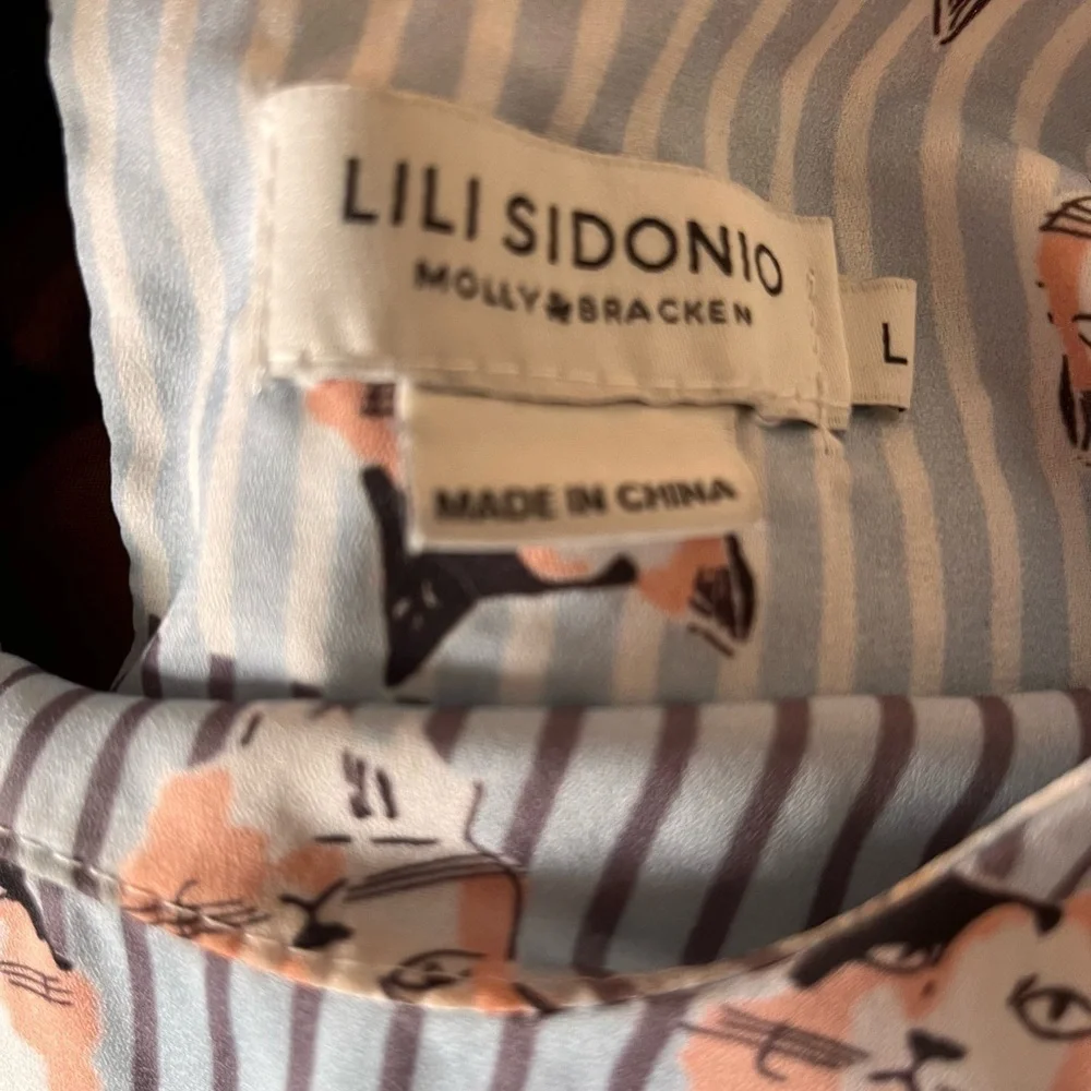 Molly Bracken Lili Sidonia Collection cat print blouse - Picture 11 of 11